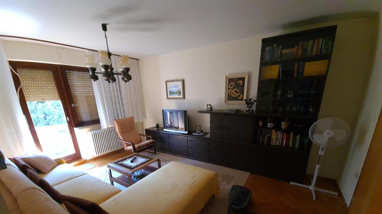 Apartment Ajdna Zirovnica 外观 照片